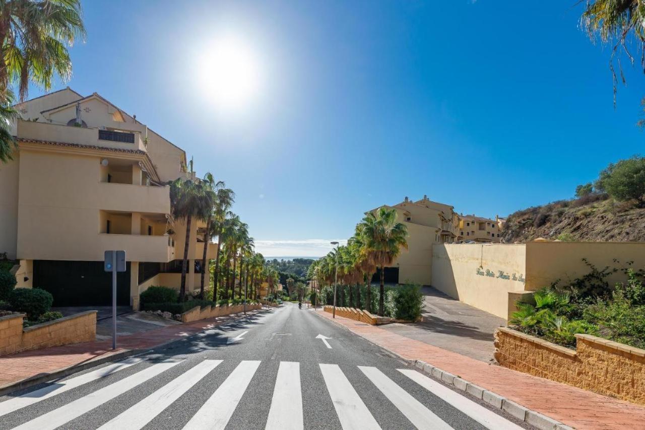 Fabulous Golf Front Apartment With Pool And Seaview Benalmádena Dış mekan fotoğraf