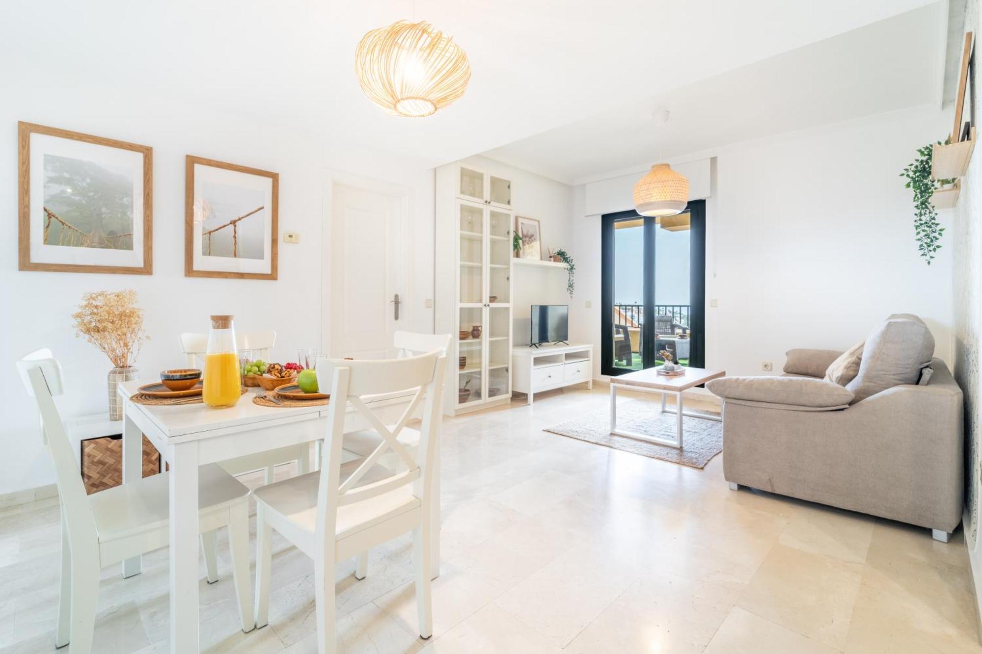 Fabulous Golf Front Apartment With Pool And Seaview Benalmádena Dış mekan fotoğraf